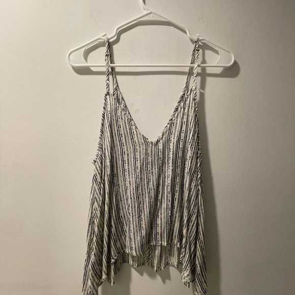 Button Down Tank - Picture 5 of 7